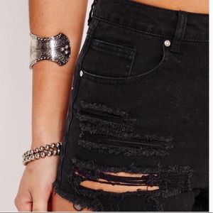 20 ripped jean shorts